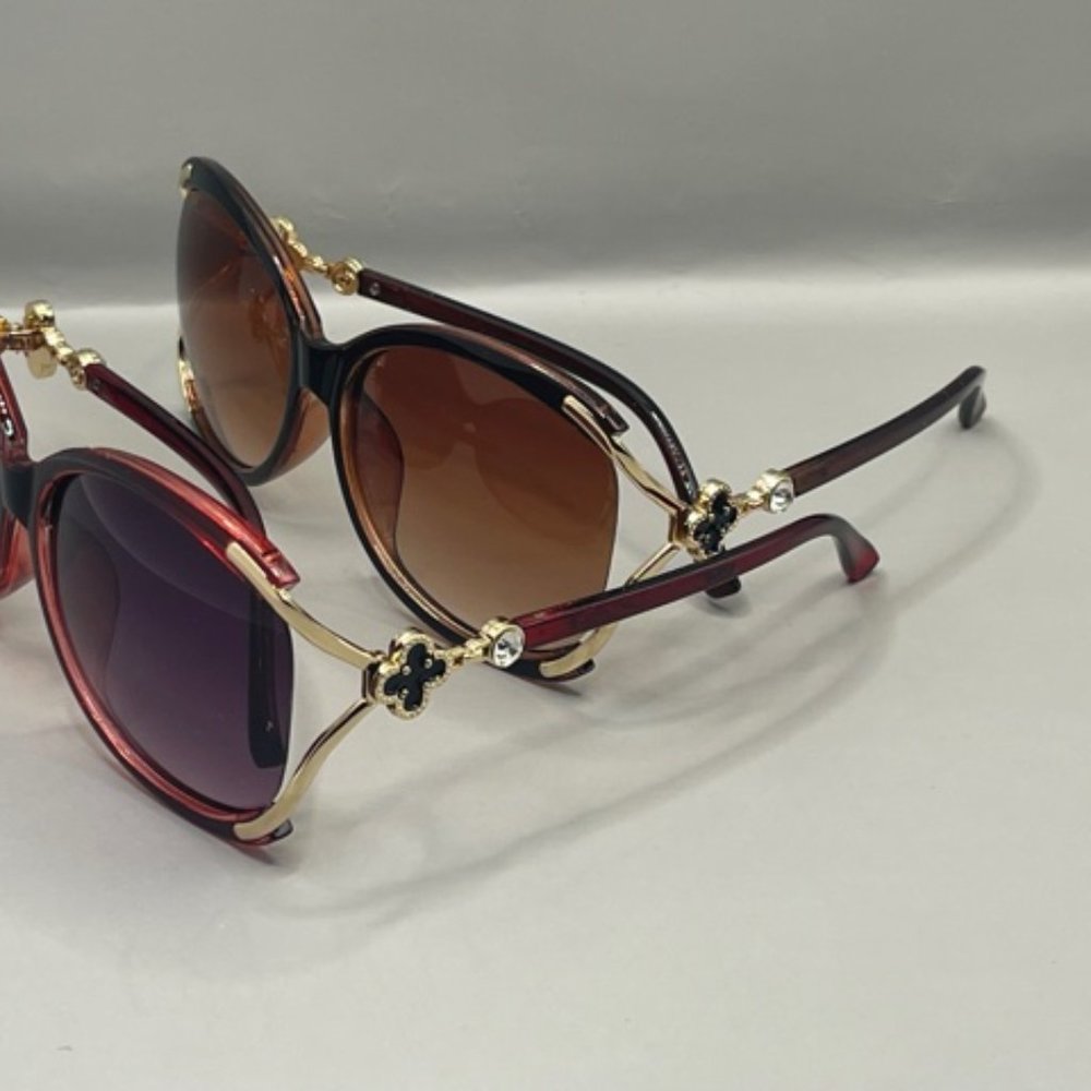 TWO New Women's Sunglass set - Picture 12 of 12